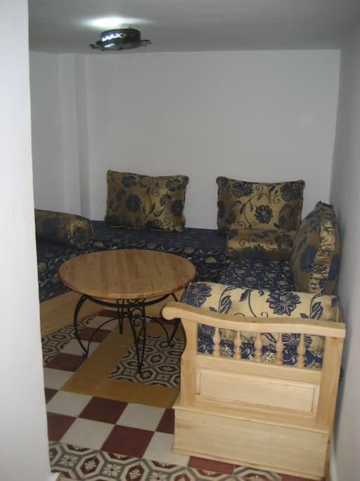 Appartement Dans La Medina Asilah Bagian luar foto