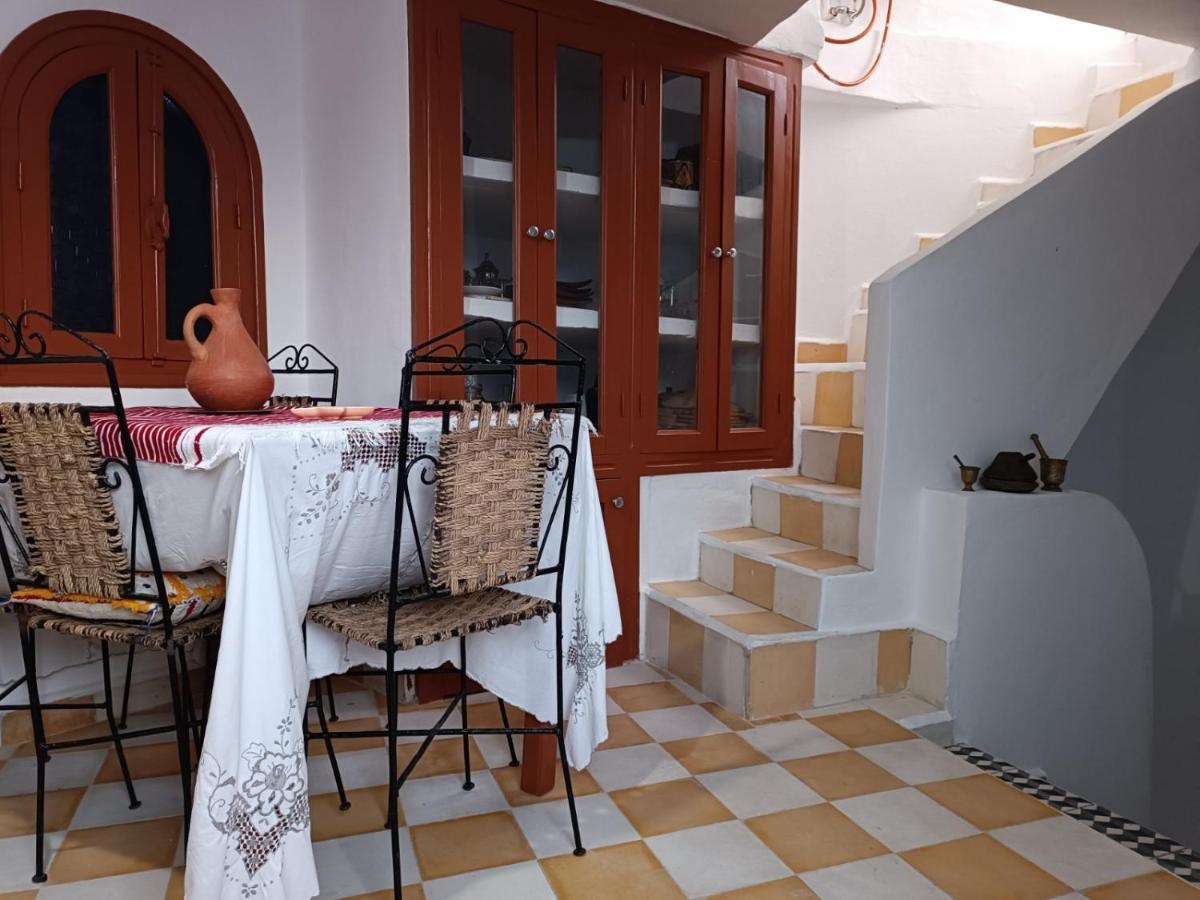 Appartement Dans La Medina Asilah Bagian luar foto